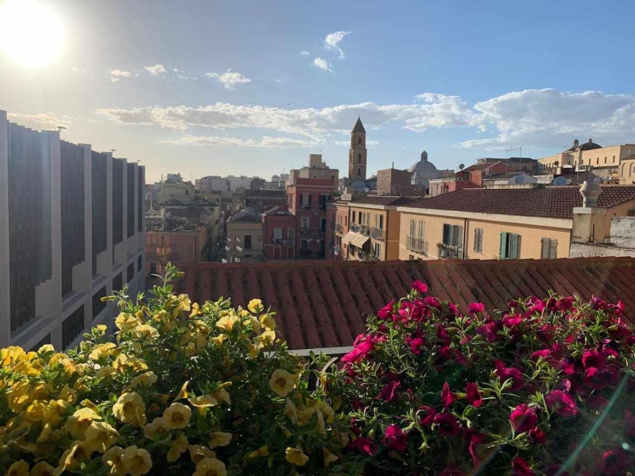 My Exclusive Cavour Loft Da Sogno A Cagliari Apartment Екстериор снимка
