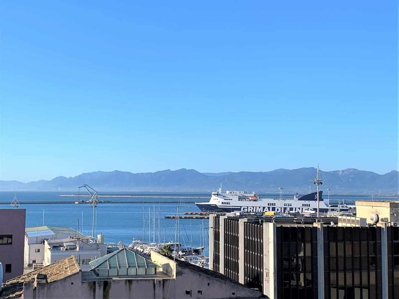 My Exclusive Cavour Loft Da Sogno A Cagliari Apartment Екстериор снимка